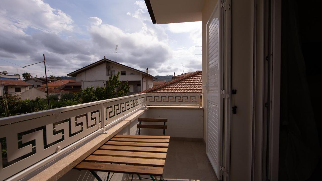 Bed and Breakfast Aria Di Sale Мартинсикуро Экстерьер фото